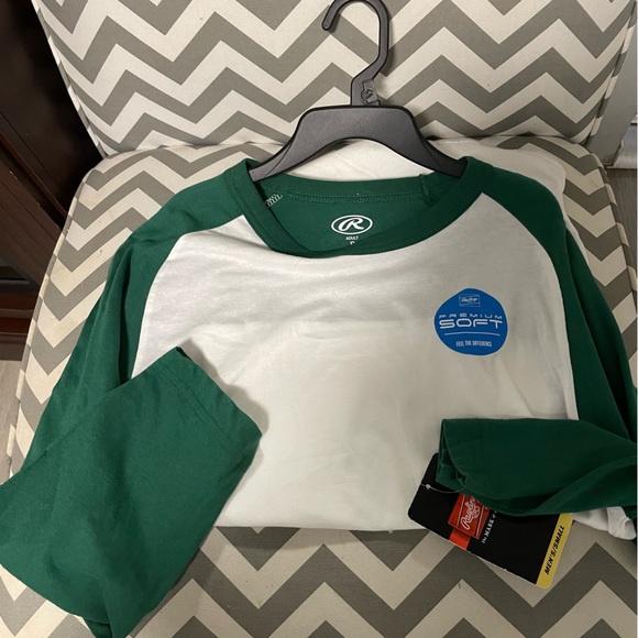 ***2/$15*** Men’s long sleeve tee. - Picture 4 of 9